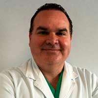 Dr. Víctor Villalobos Paz